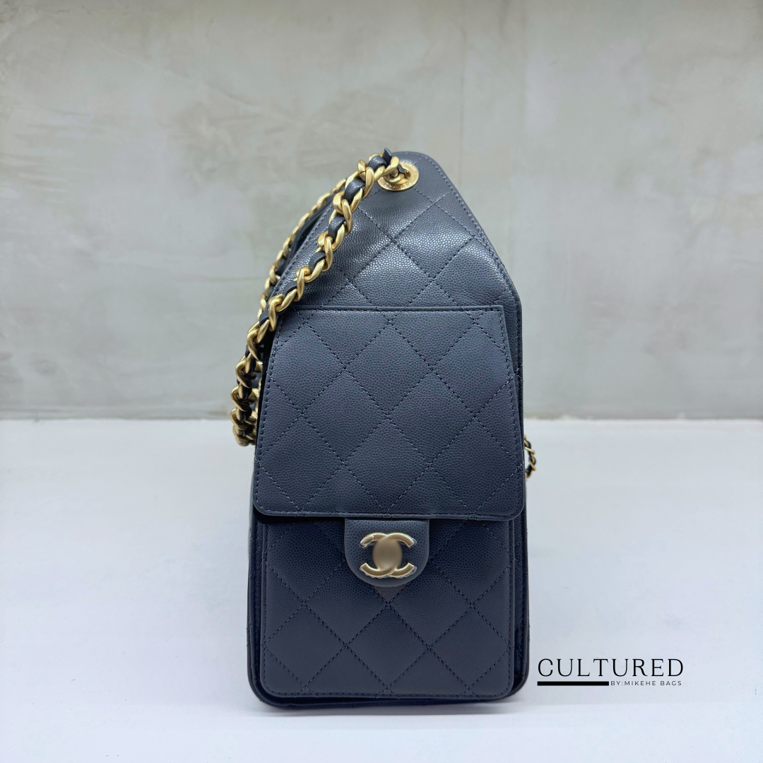 Chanel 25 in Grey