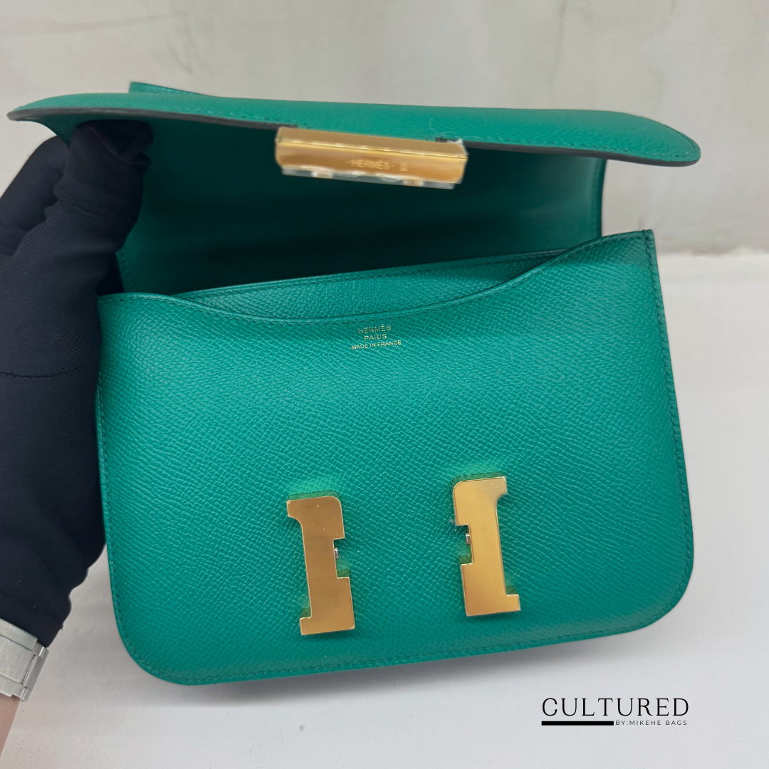 Hermès Constance 19 in Vert Jade