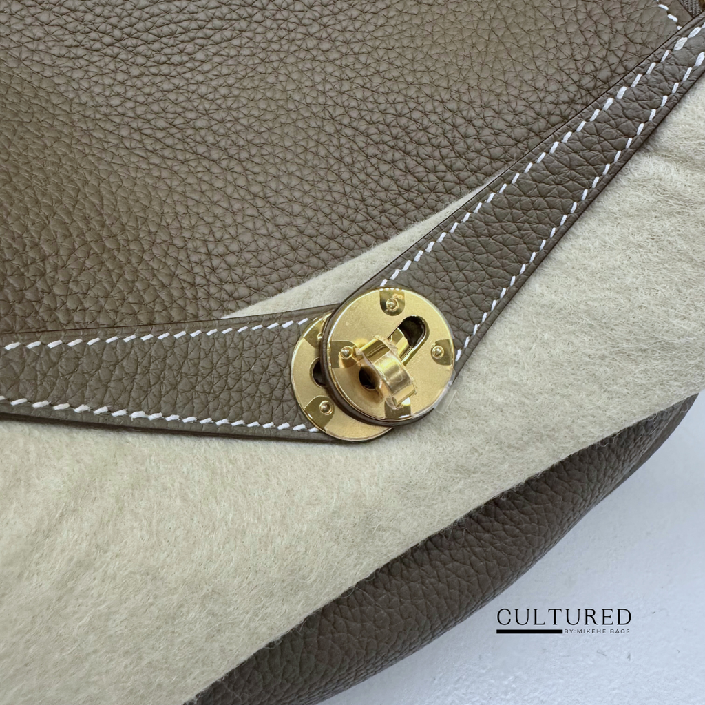 Hermès Lindy 26 in Etoupe