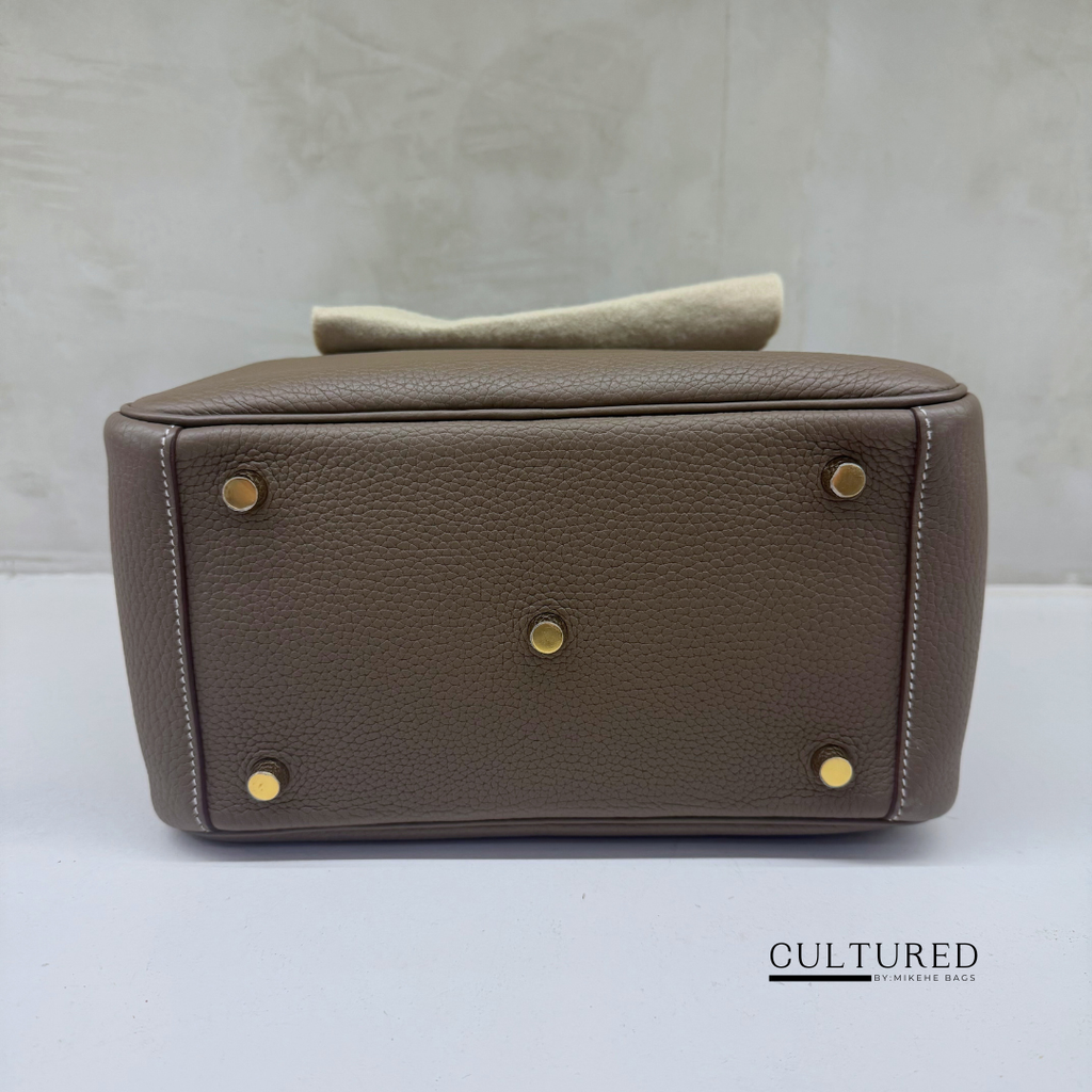 Hermès Lindy 26 in Etoupe