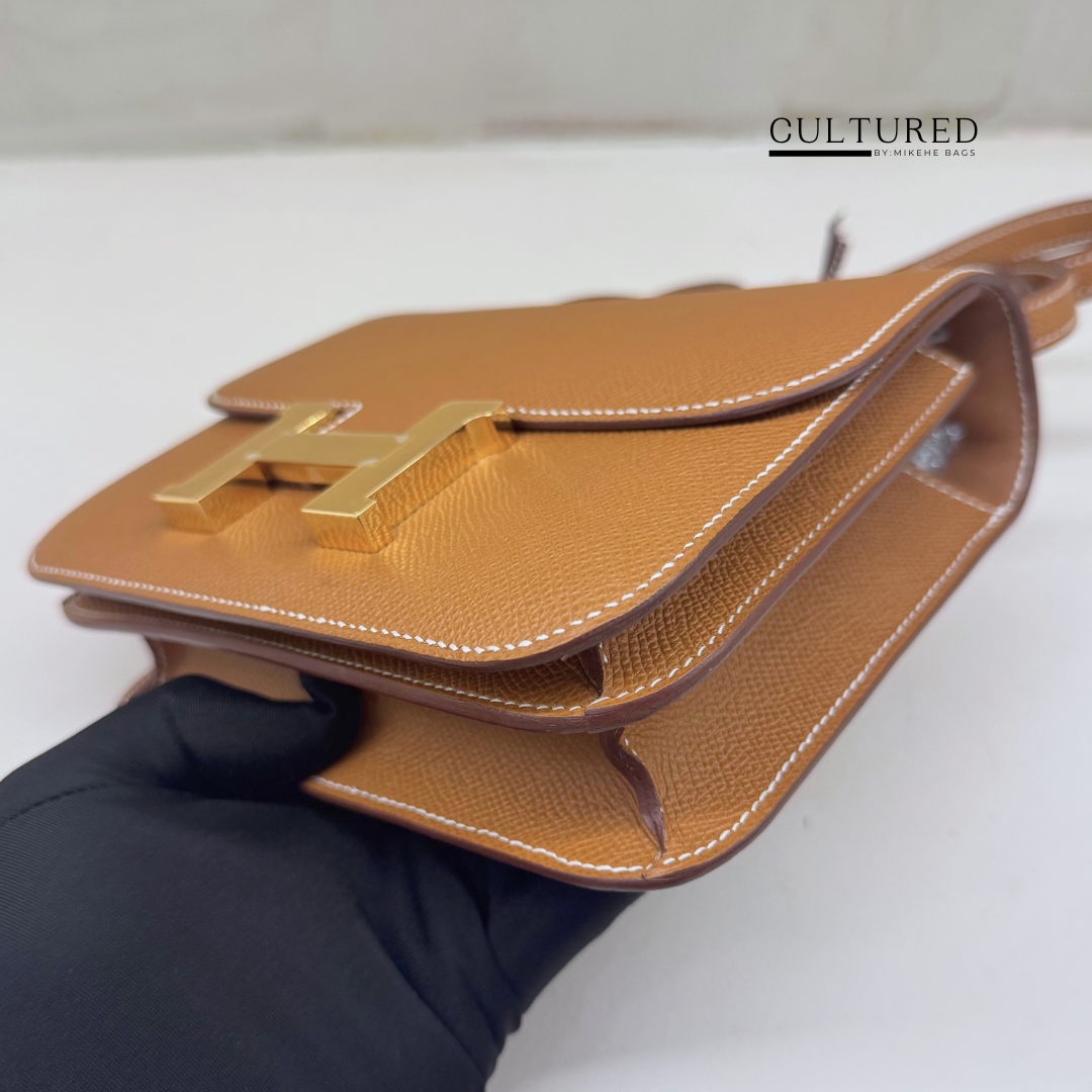 Hermès Constance 19 in Gold on Gold