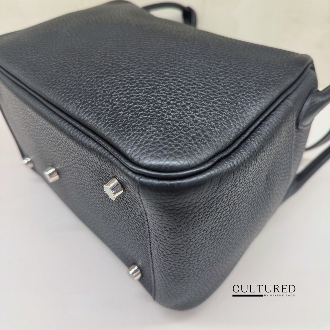 Hermès Lindy 26 in Black
