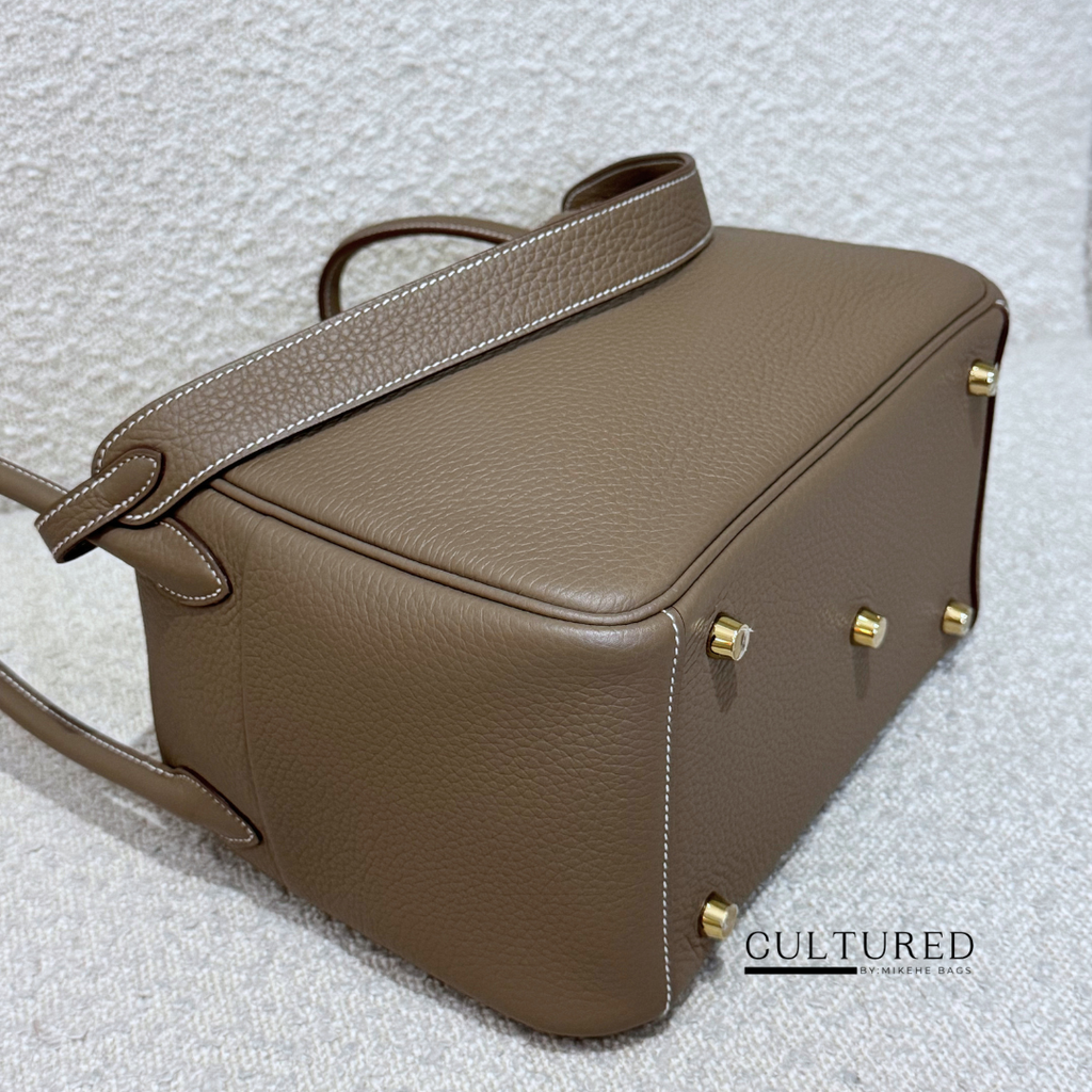 Hermès Lindy 26 in Etoupe