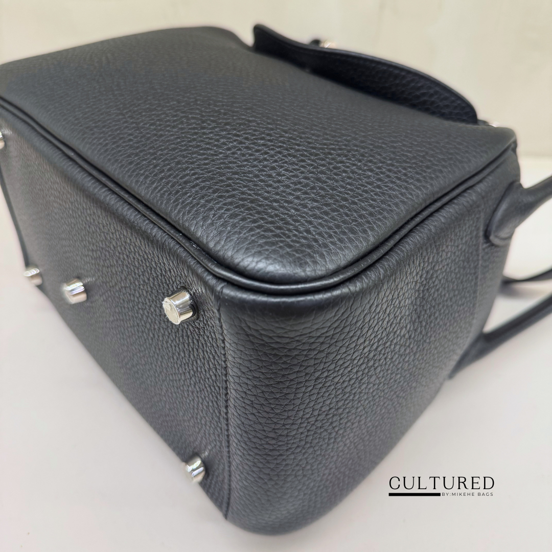 Hermès Lindy 26 in Black