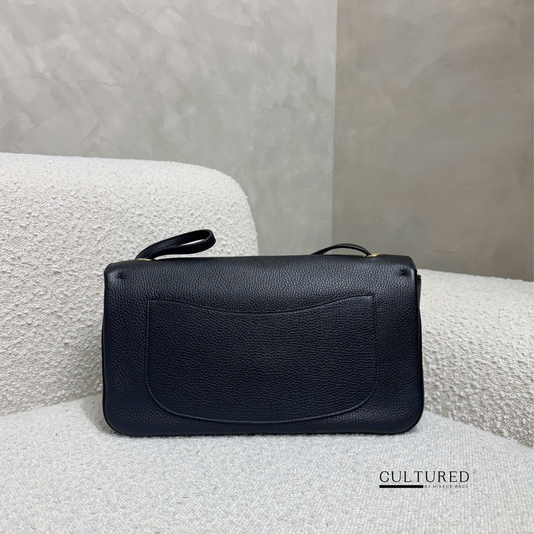 Chanel Maxi Flap 32 cm