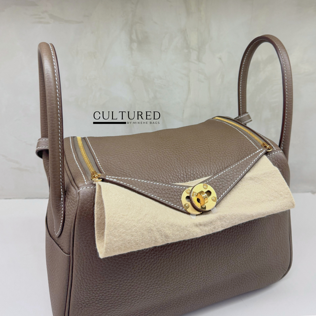 Hermès Lindy 26 in Etoupe