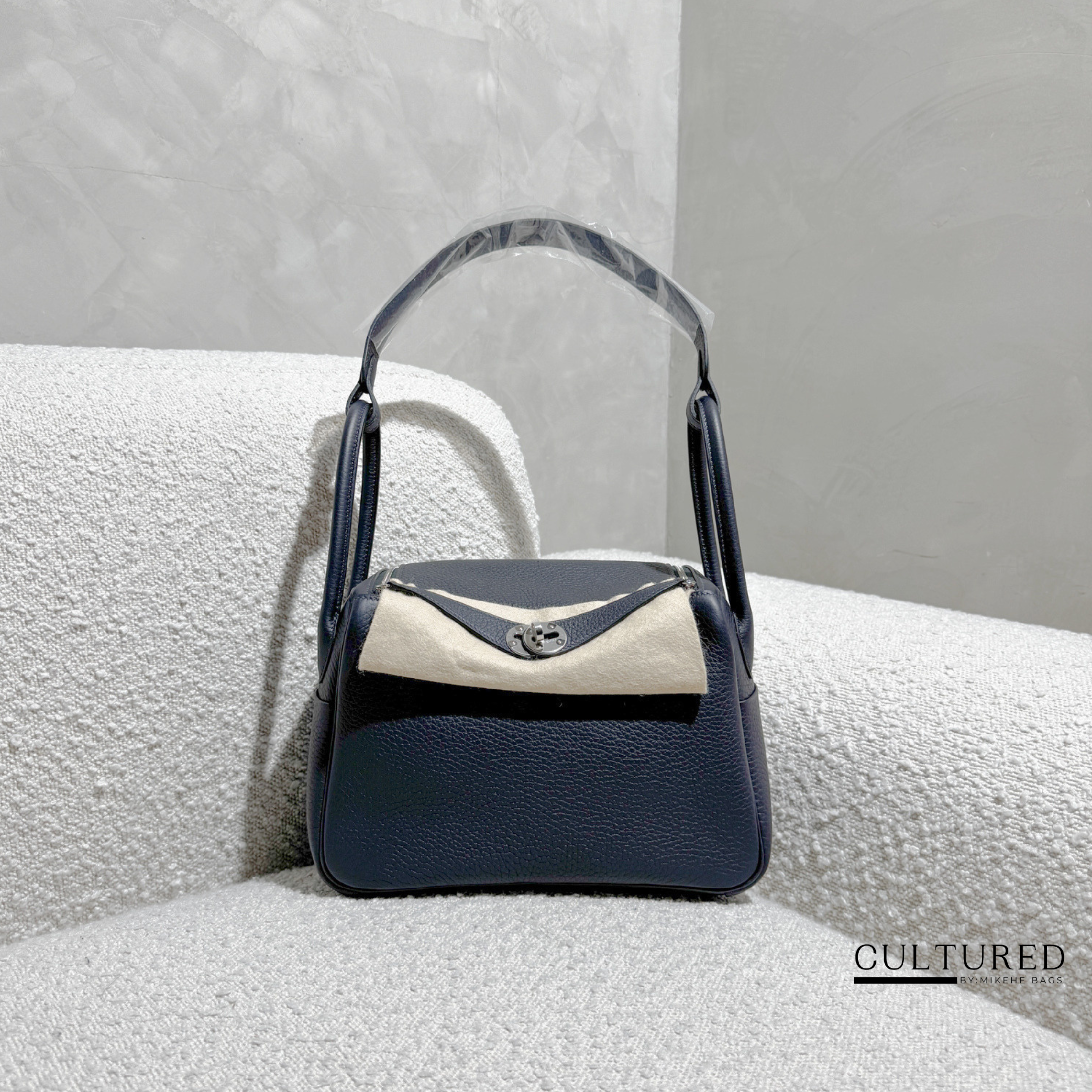Hermès Lindy 26 in Caban