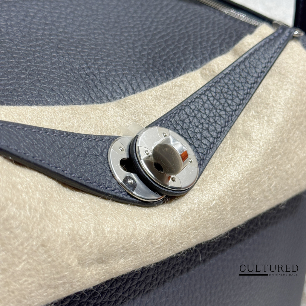 Hermès Lindy 26 in Caban