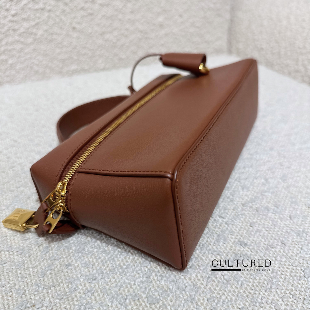 Loro Piana 23 in Burnt Tan