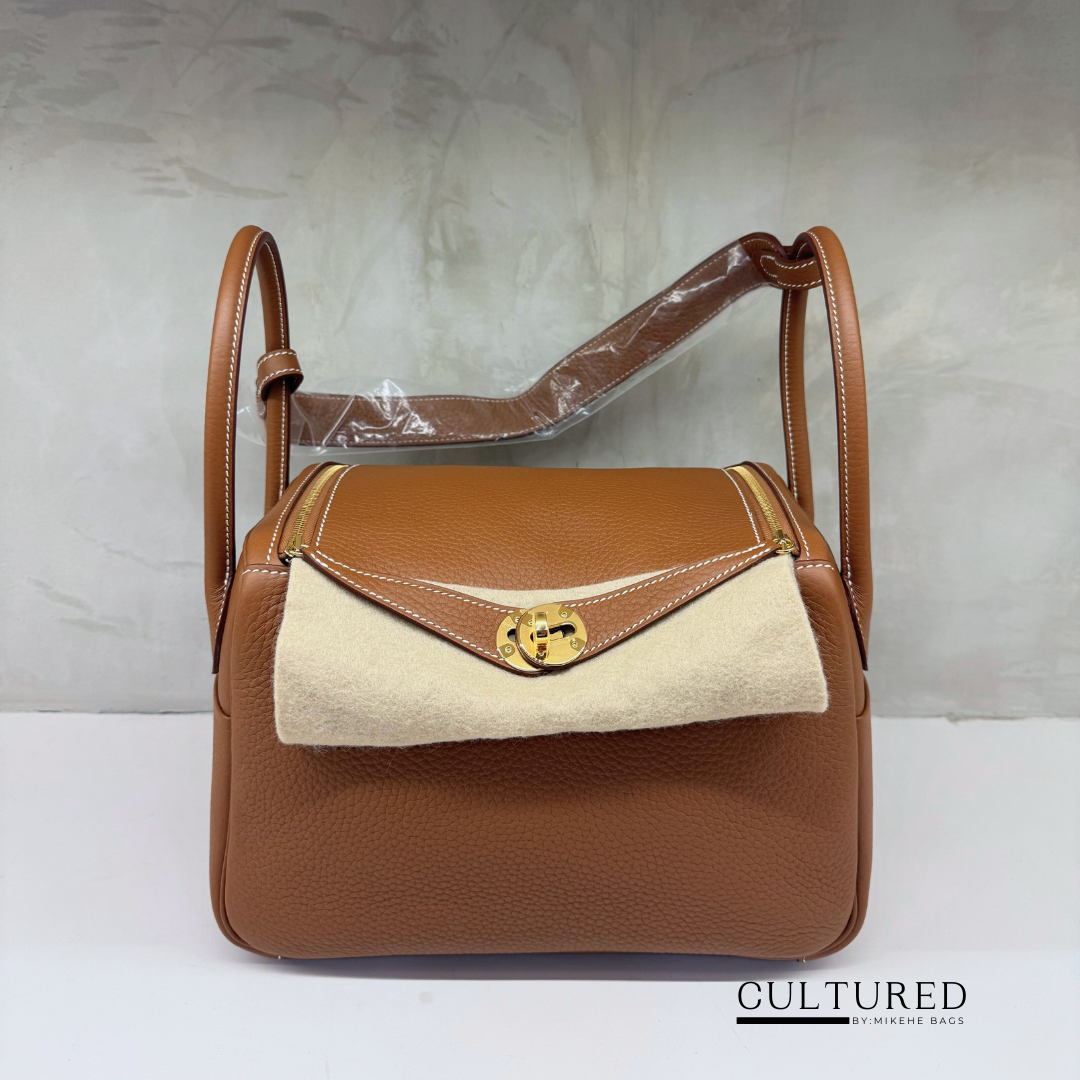 Hermès Lindy 26 in Gold