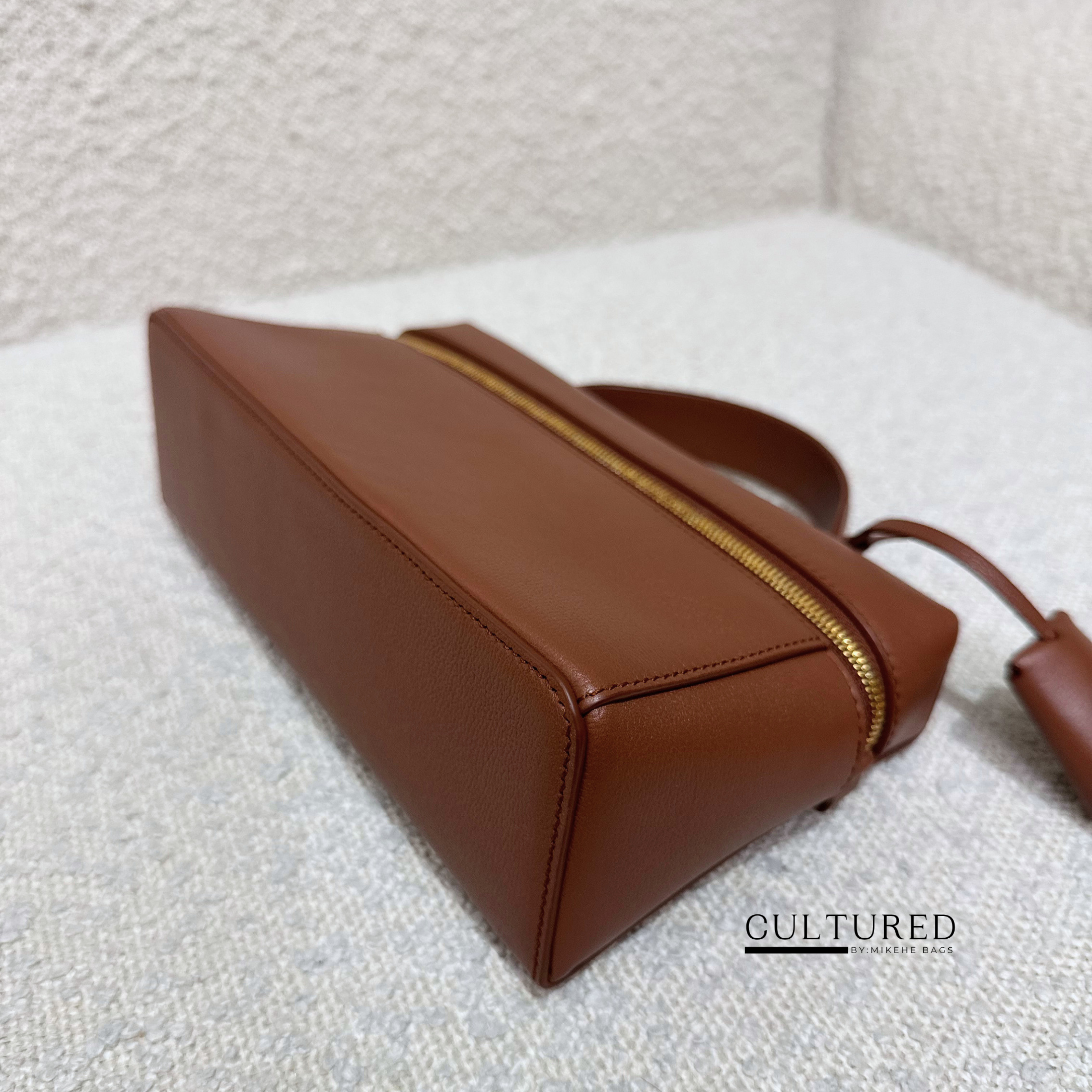 Loro Piana 23 in Burnt Tan
