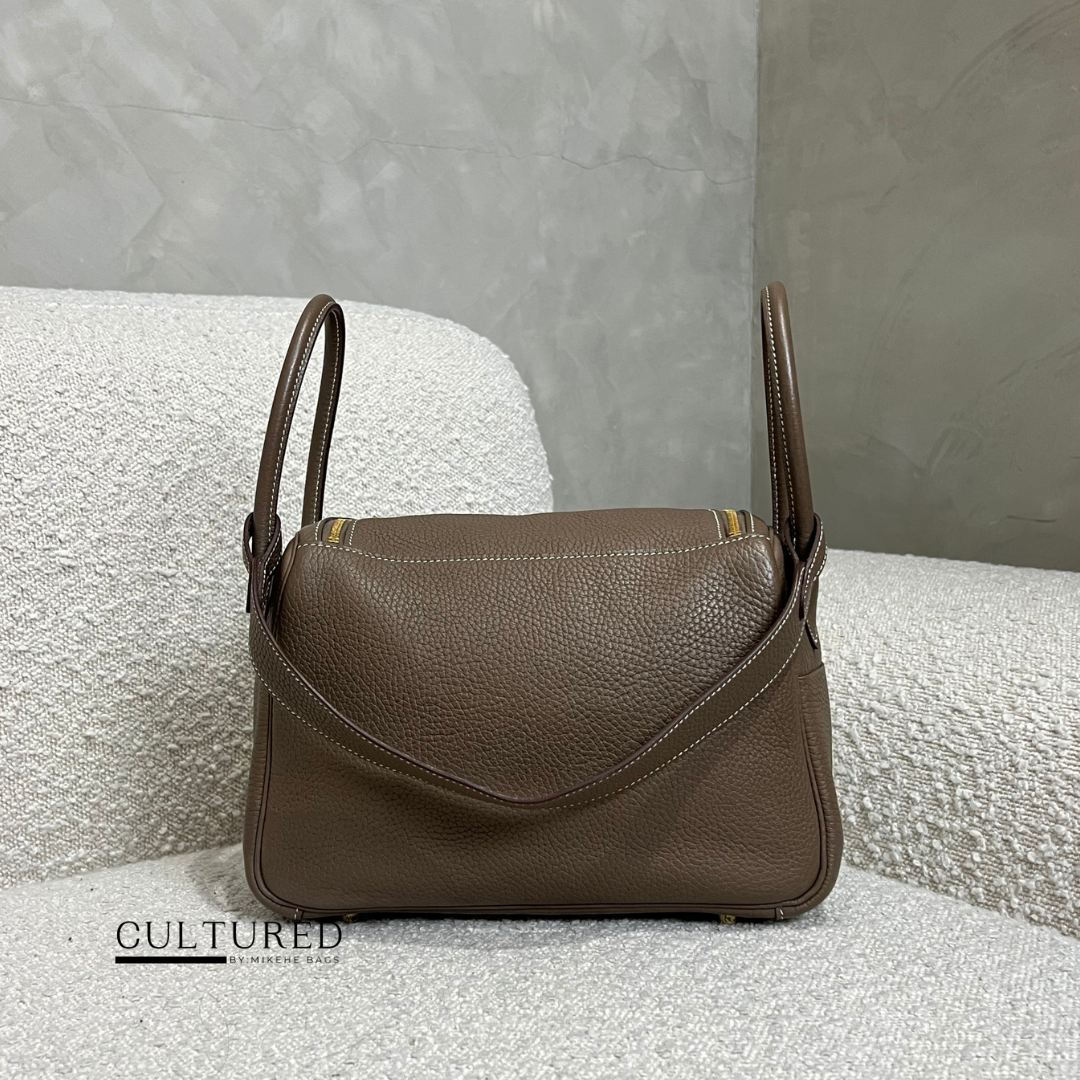 Hermès Lindy 26 in Etoupe