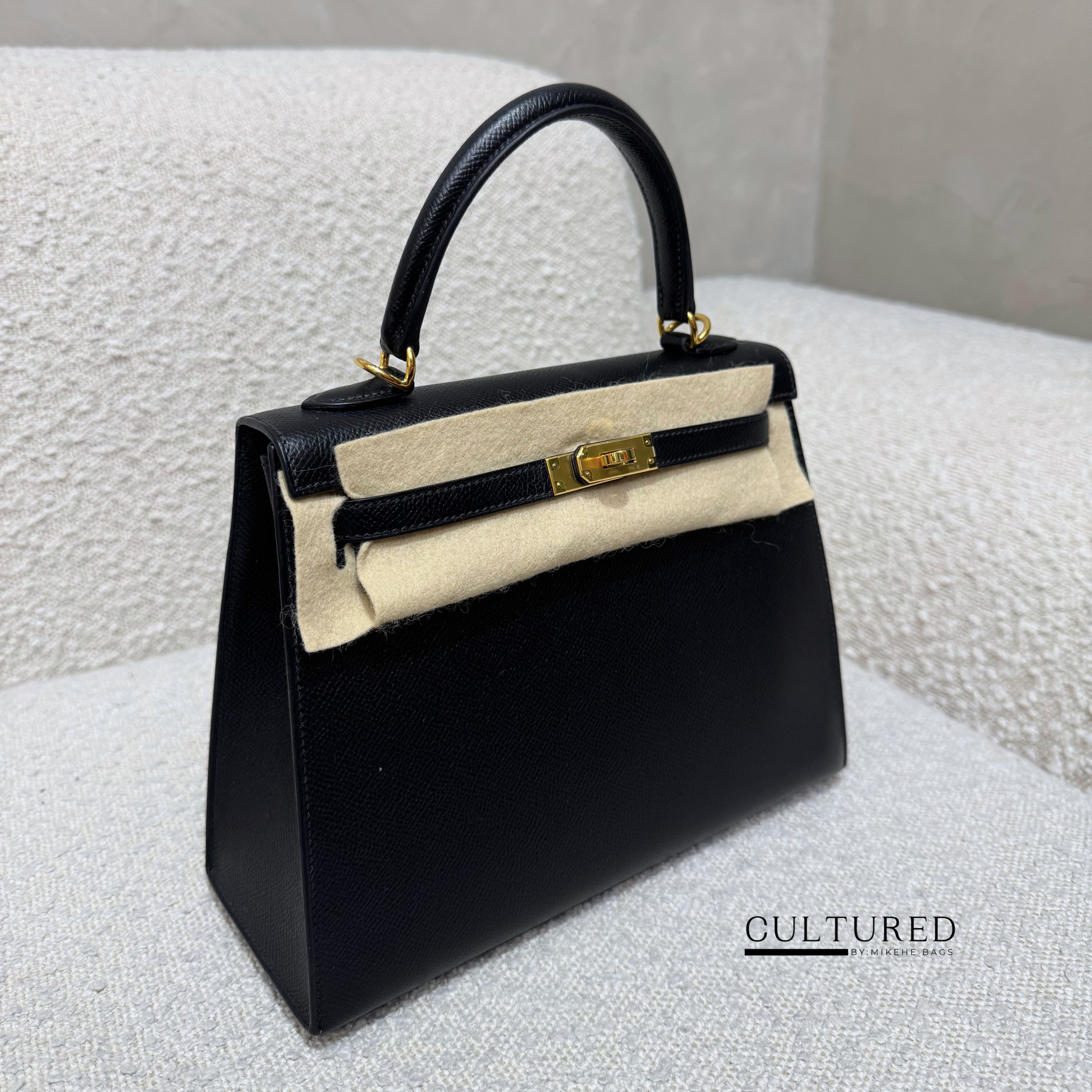 Hermès Kelly 25 in Black