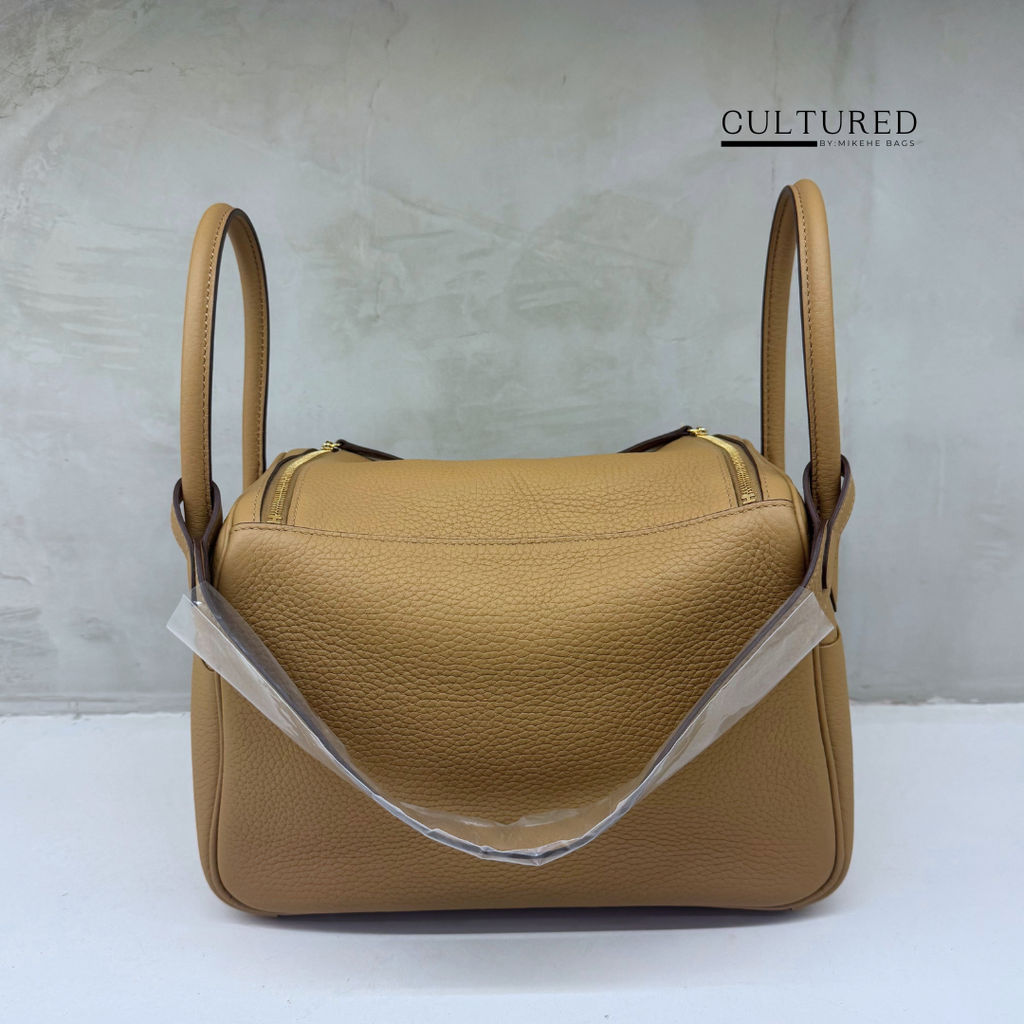 Hermès Lindy 26 in Biscuit