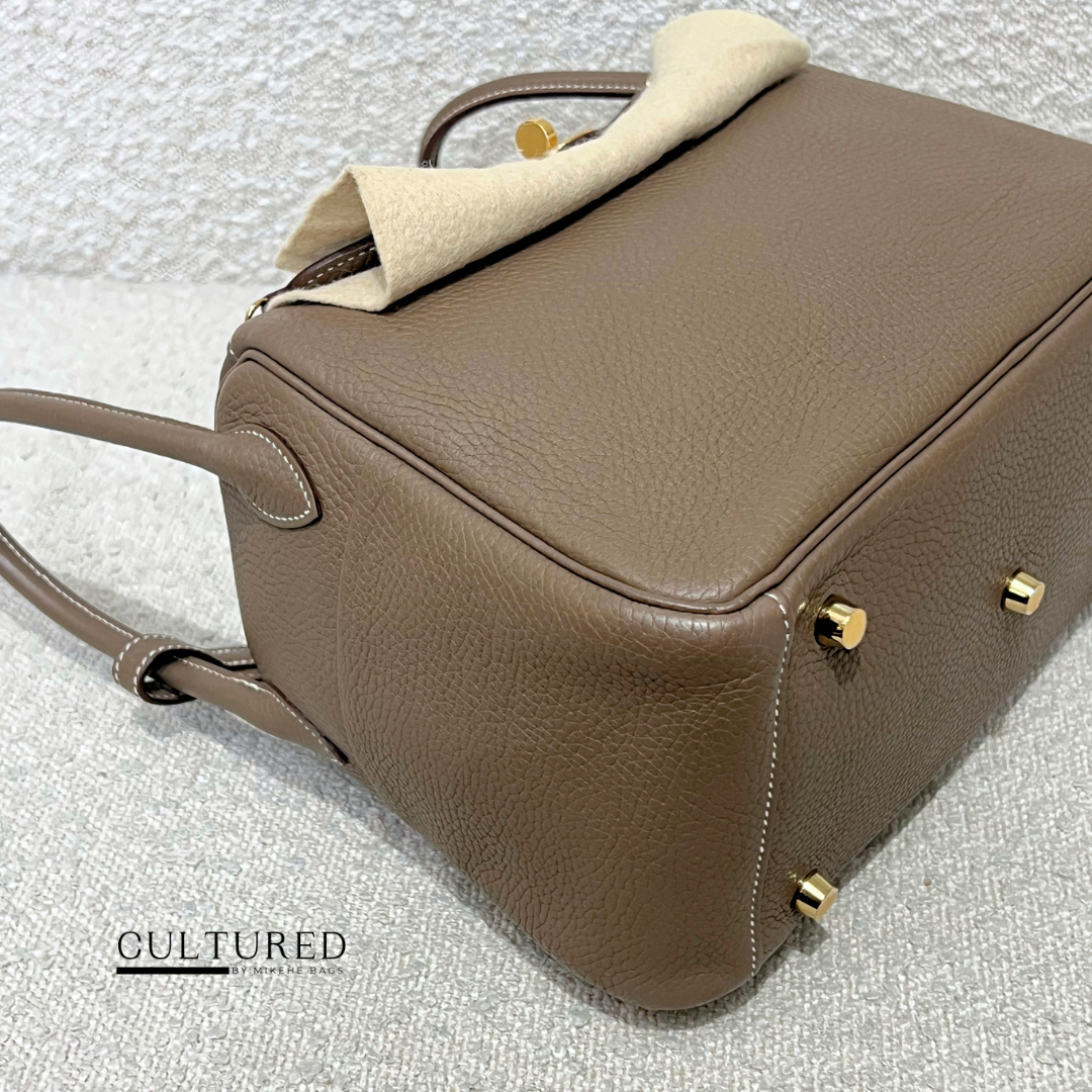 Hermès Lindy 26 in Etoupe