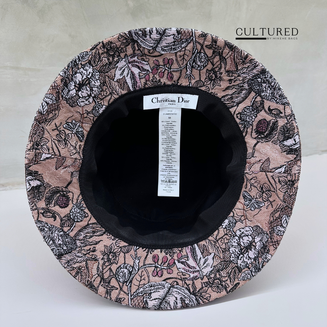 Dior D-Bobby Bucket Hat