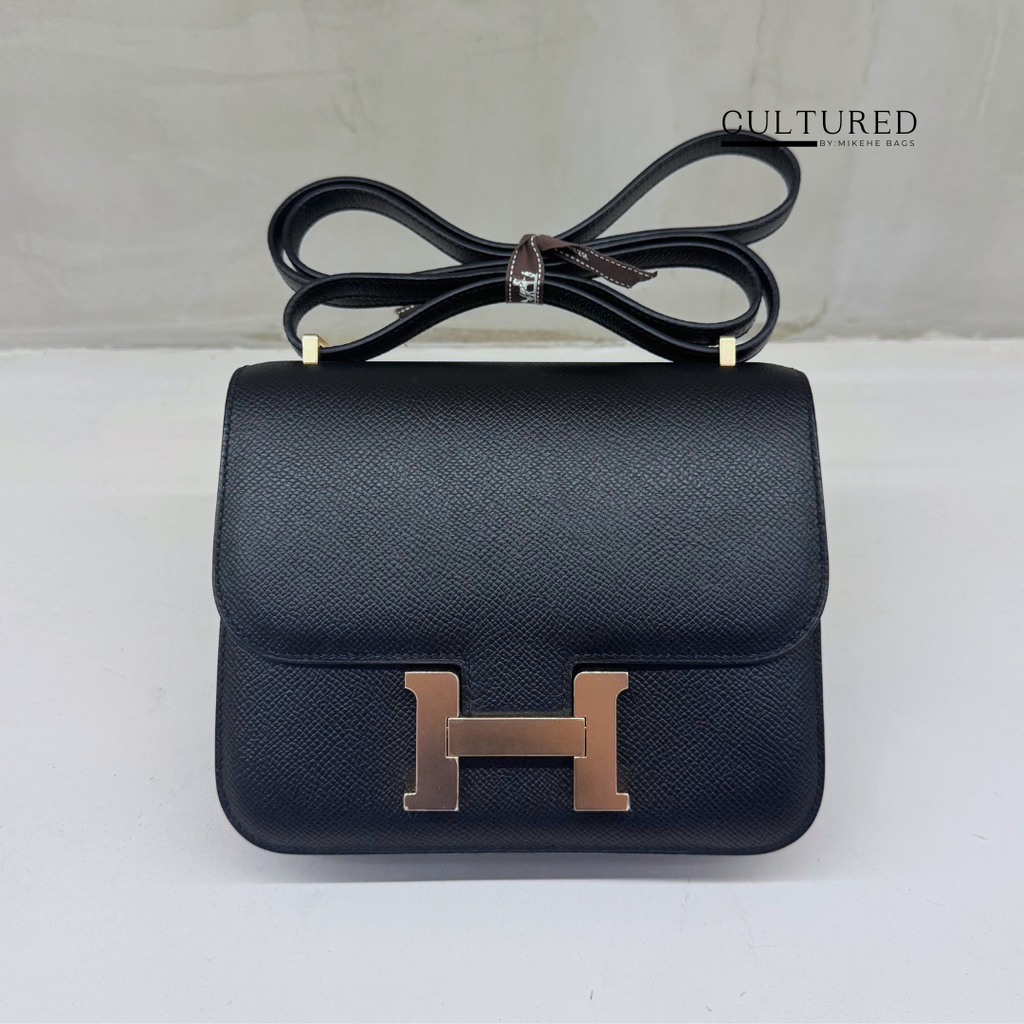 Hermès Constance 19 in Black
